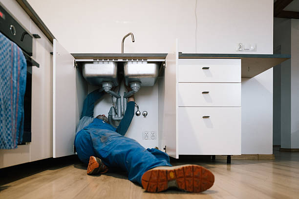 Professional Leak Detection technician working in Belmont, NC